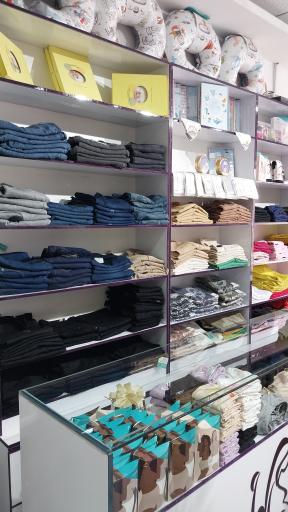 عکس پوشاک بارداری پا به ماه کلوزینگ