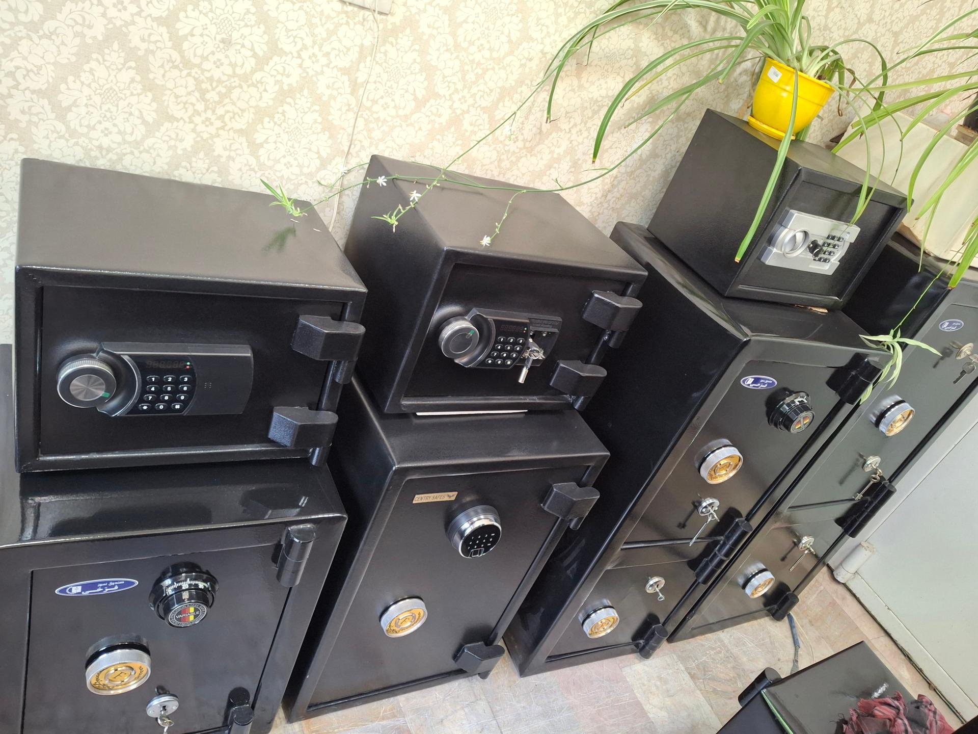 عکس لوازم اداری کانیار