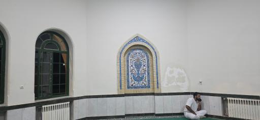 عکس مجتمع خدماتی رفاهی بين راهی زائرین حضرت امام رضا