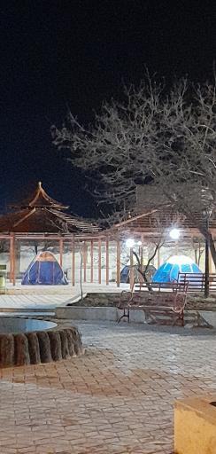 عکس مجتمع خدماتی رفاهی بين راهی زائرین حضرت امام رضا