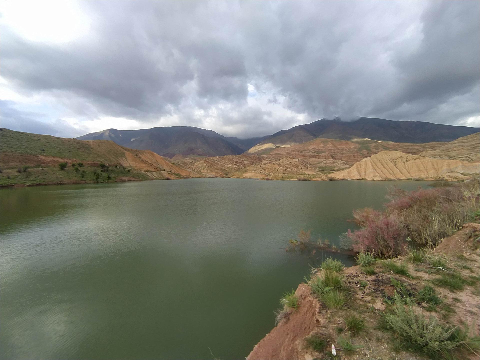 عکس دریاچه باغرود