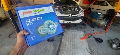 عکس تعمیرگاه و کلینیک تخصصی اژدم گاراژ