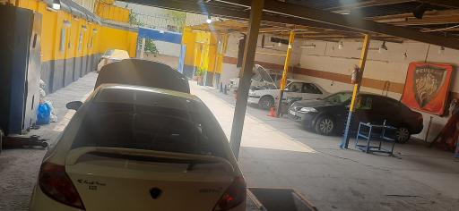 عکس تعمیرگاه و کلینیک تخصصی اژدم گاراژ