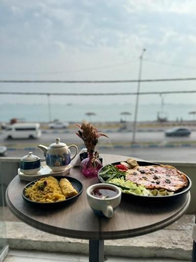 عکس نیل کافه