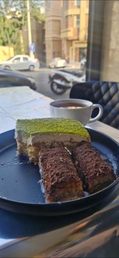 عکس باقلوا استانبولی هفت مغز