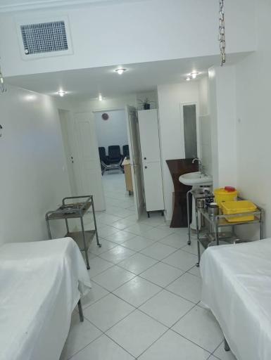 عکس درمانگاه پونک