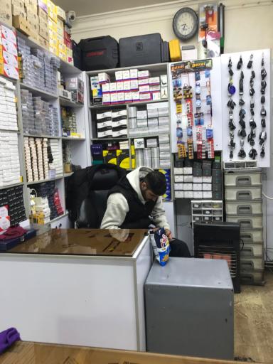 خدمات قفل و سوئیچ مهدی