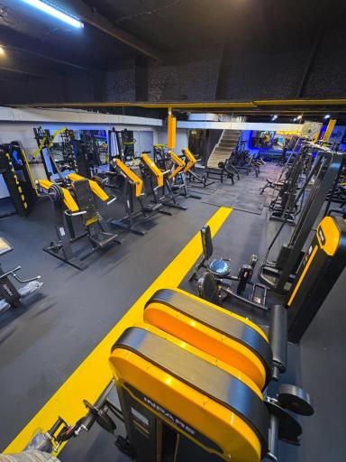 عکس باشگاه ورزشی رکورد امینی 