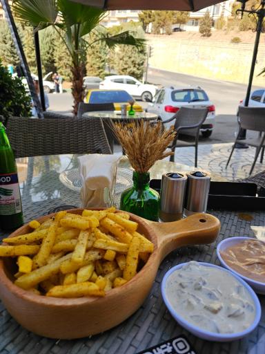 عکس کافه بلانچ