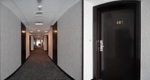 عکس هتل بزرگ چمران