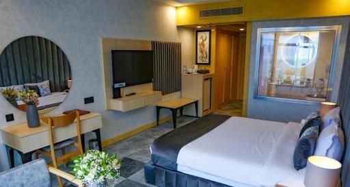 عکس هتل بزرگ چمران