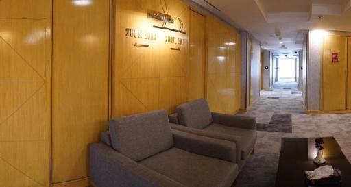 عکس هتل بزرگ چمران