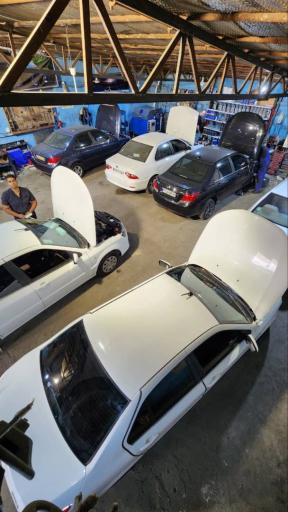 عکس تعمیرگاه تخصصی دناکار ایرانیان