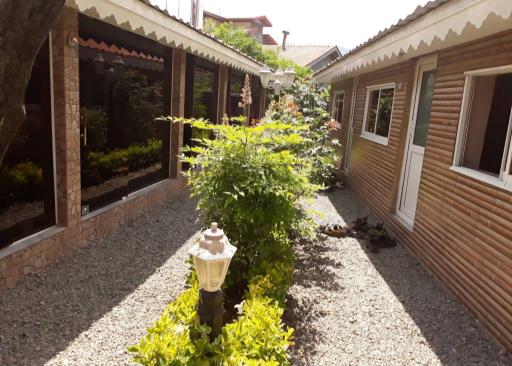 عکس رستوران آق اولر