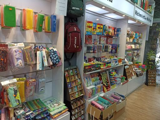 عکس نوشت افزار سینا بوک