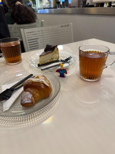 عکس کافه عادی