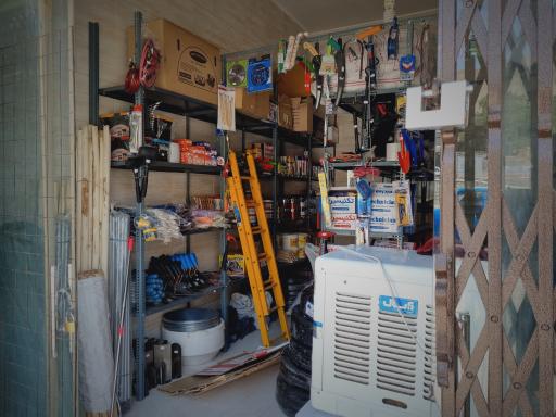 عکس فروشگاه رنگ و ابزار