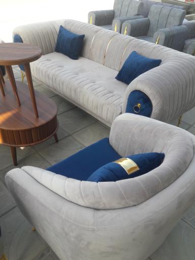 عکس سرویس چوب و مبلمان آروماتیک 