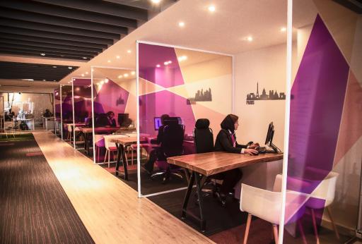 عکس آژانس هواپیمایی نهال گشت