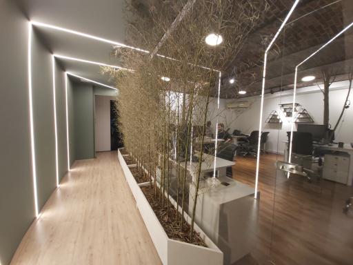 عکس آژانس هواپیمایی نهال گشت