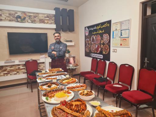 عکس کترینگ پیرزمان