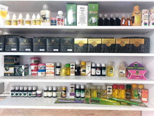 عکس عطاری کیمیا