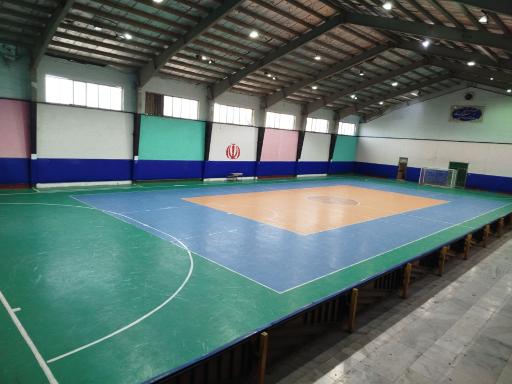 عکس سالن ورزشی ولایت