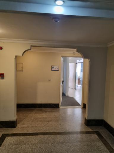 عکس نمایندگی بیمه آسیا عابدینی