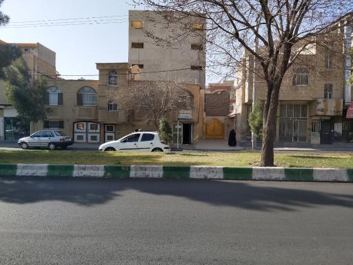 عکس اداره سهام عدالت ساوه