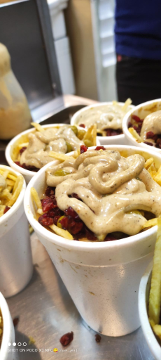 عکس ایستگاه ذرت و آبمیوه بستنی یامی