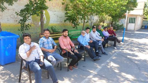 عکس دبیرستان دوره اول پسرانه شهید رضوی (هیأت امنایی و هوشمند)