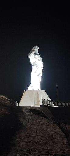 عکس مجسمه یادواره حلبچه 