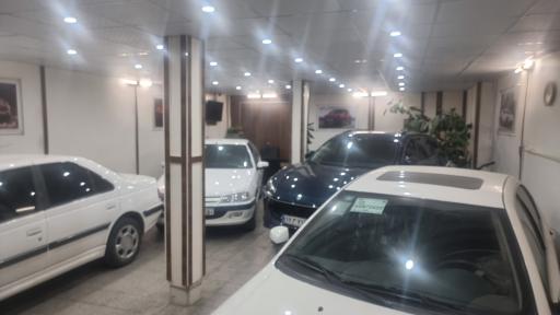 عکس گالری اتومبیل بیات