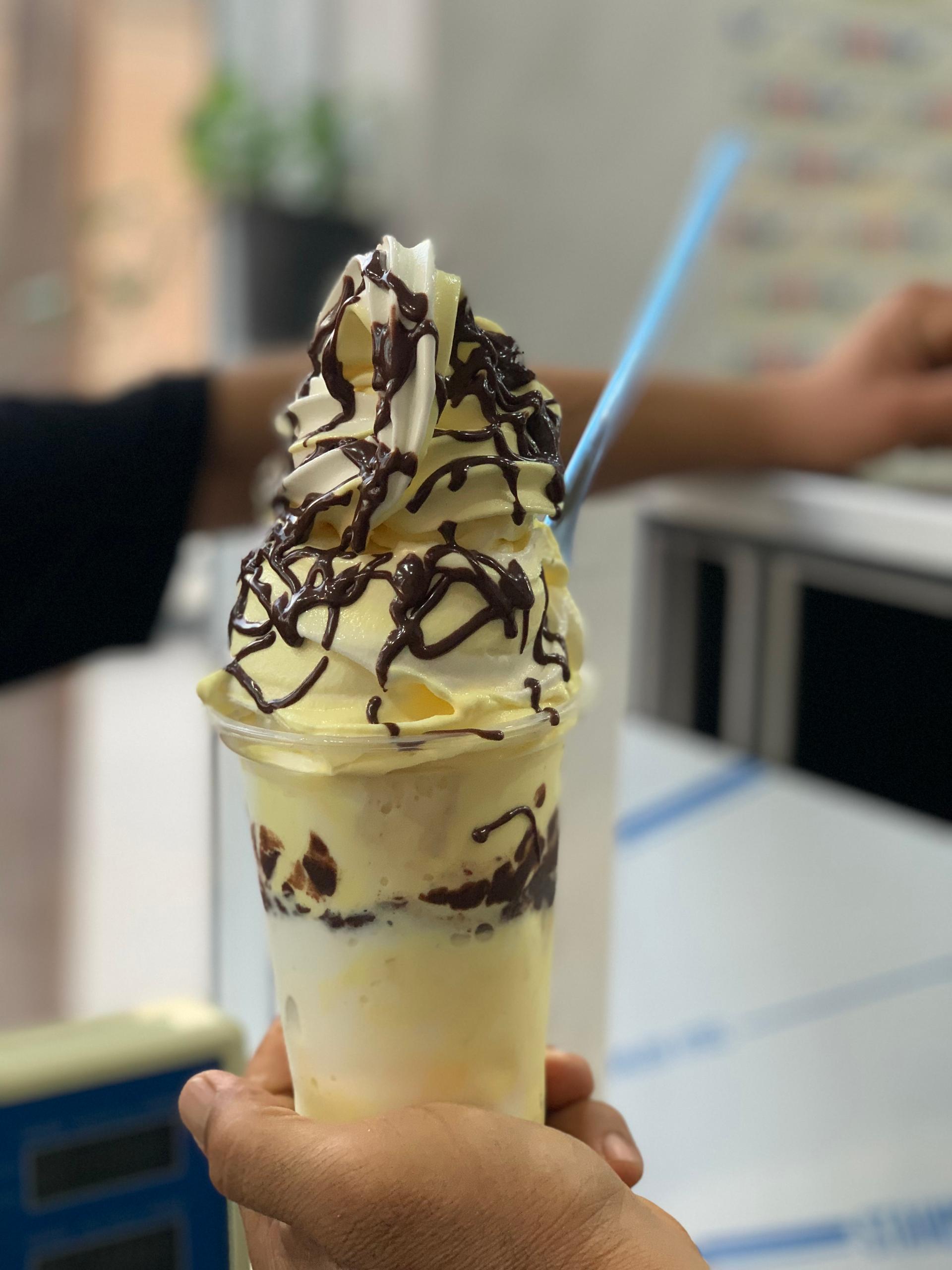 عکس بستنی شیرینی آراد