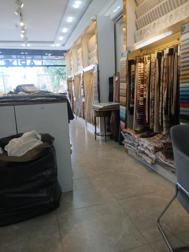 عکس پارچه مبلی ترنج