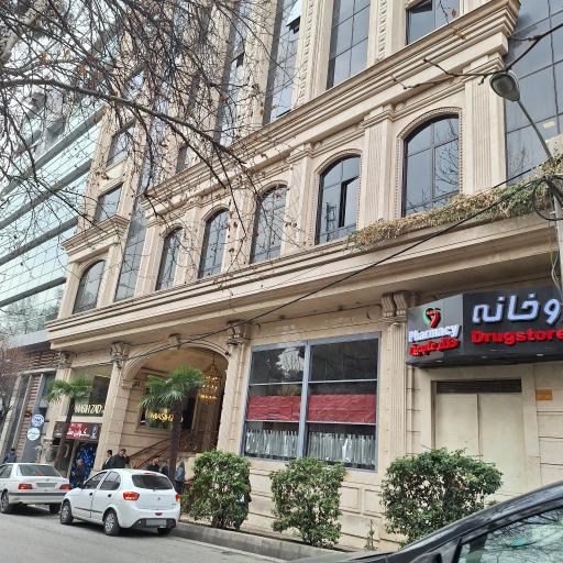 عکس کوئین سنتر