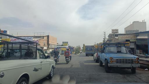 بازار بزرگ آهن تهران (آهن مکان)