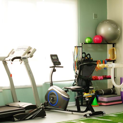 عکس فیزیوتراپی غزال 