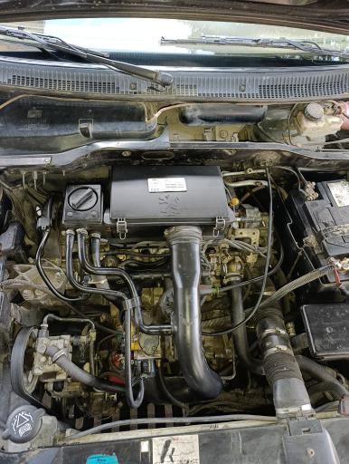 عکس تعمیرگاه تخصصی آژیر