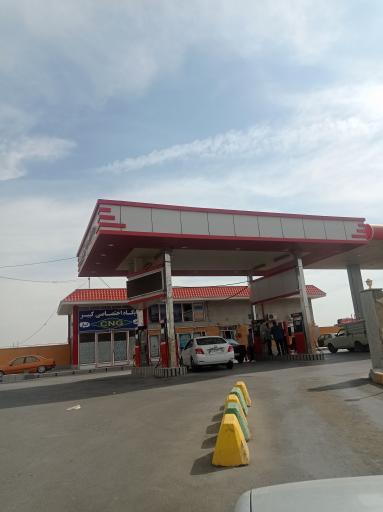 عکس پمپ گاز و بنزین کبیر