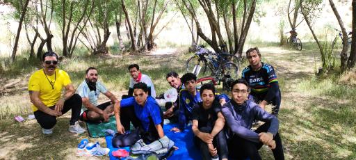 عکس باشگاه دوچرخه‌سواری ققنوس 