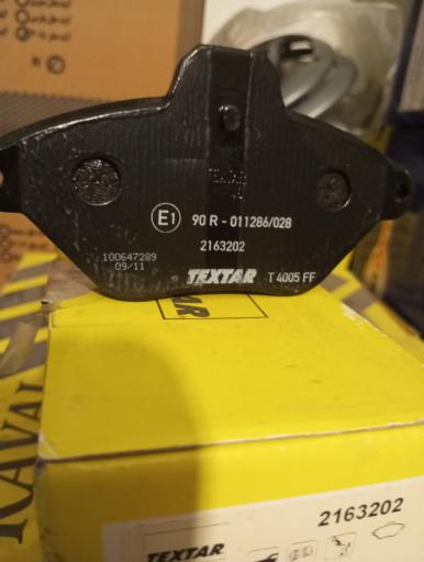 عکس مکانیک برق و انژکتور ایساکو سایپا یدک