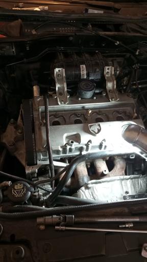 عکس مکانیک برق و انژکتور ایساکو سایپا یدک