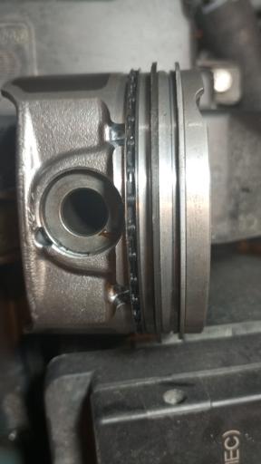 عکس مکانیک برق و انژکتور ایساکو سایپا یدک