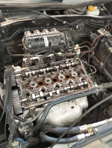 عکس مکانیک برق و انژکتور ایساکو سایپا یدک