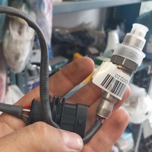 عکس مکانیک برق و انژکتور ایساکو سایپا یدک