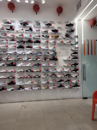 عکس کفش تپش اسپورت 