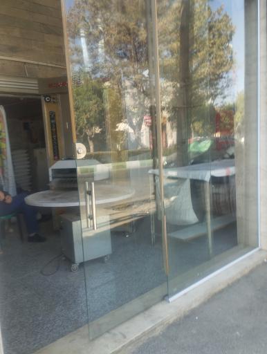 عکس نانوایی لواشی