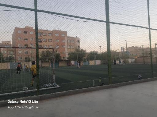 عکس مجموعه ورزشی ارغوان