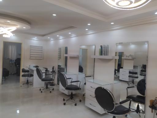 عکس سالن زیبایی ایران بانو